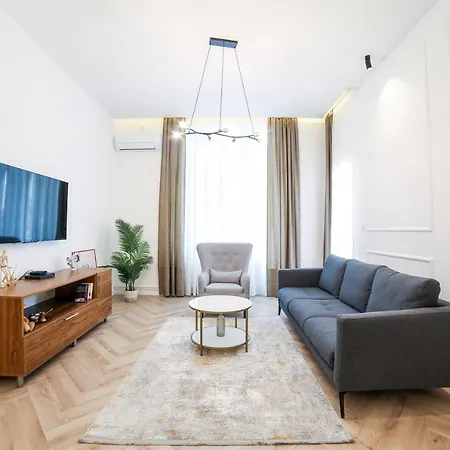 Luxury Josefine Apartment